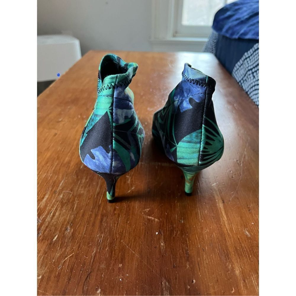 NWOT Mia green teal blue floral fabric bootie heels 8 - Picture 3 of 4